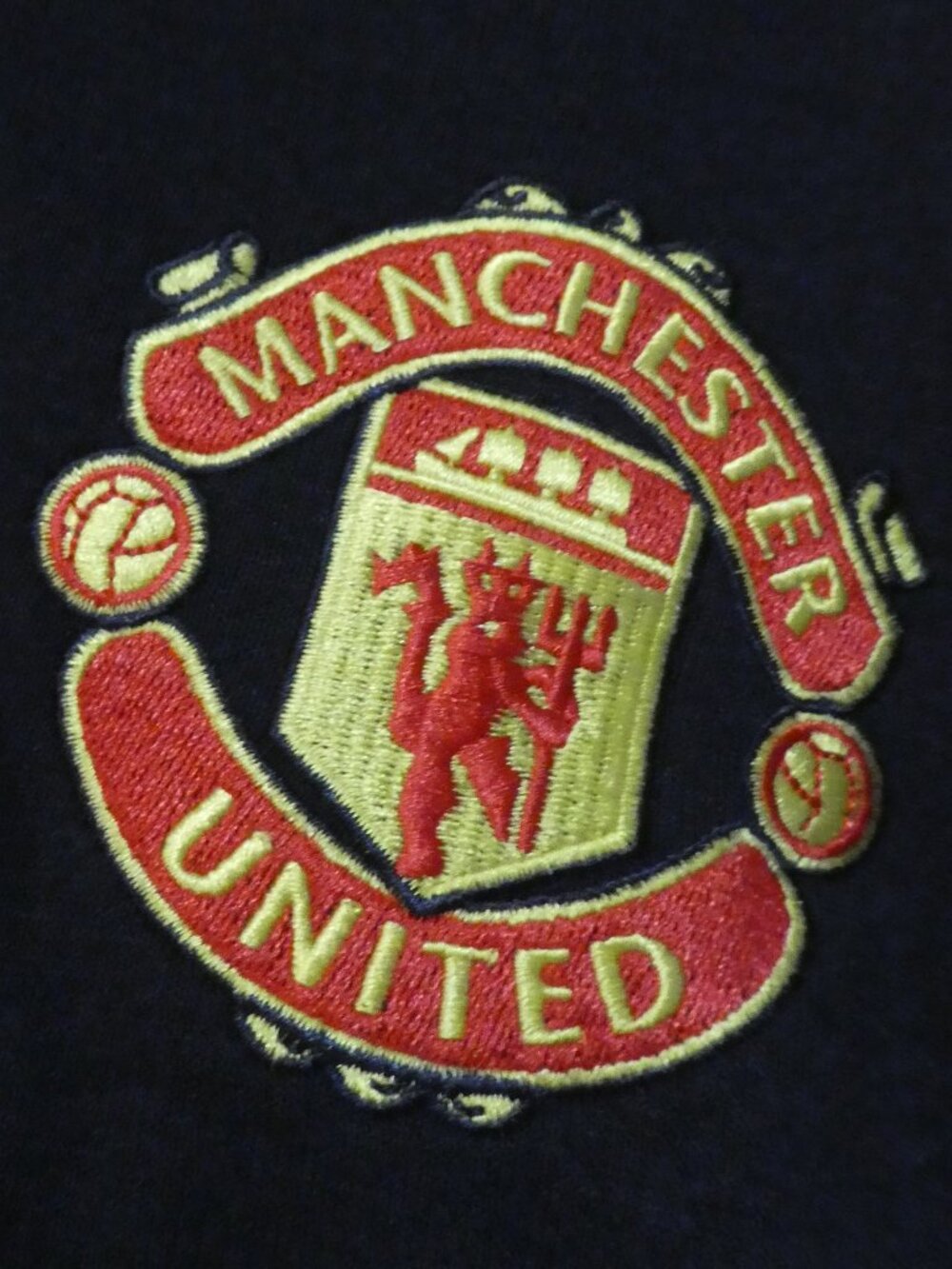 ADIDAS Manchester United Black Red Striped Zip-Up Sweatshirt Hoodie - P2P 23" - Picture 3 of 16